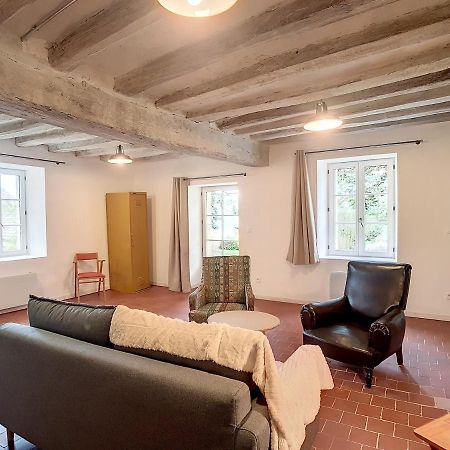 Gite Atypique Au Coeur Du Village - Beauval 5 Min Châteauvieux Exterior foto