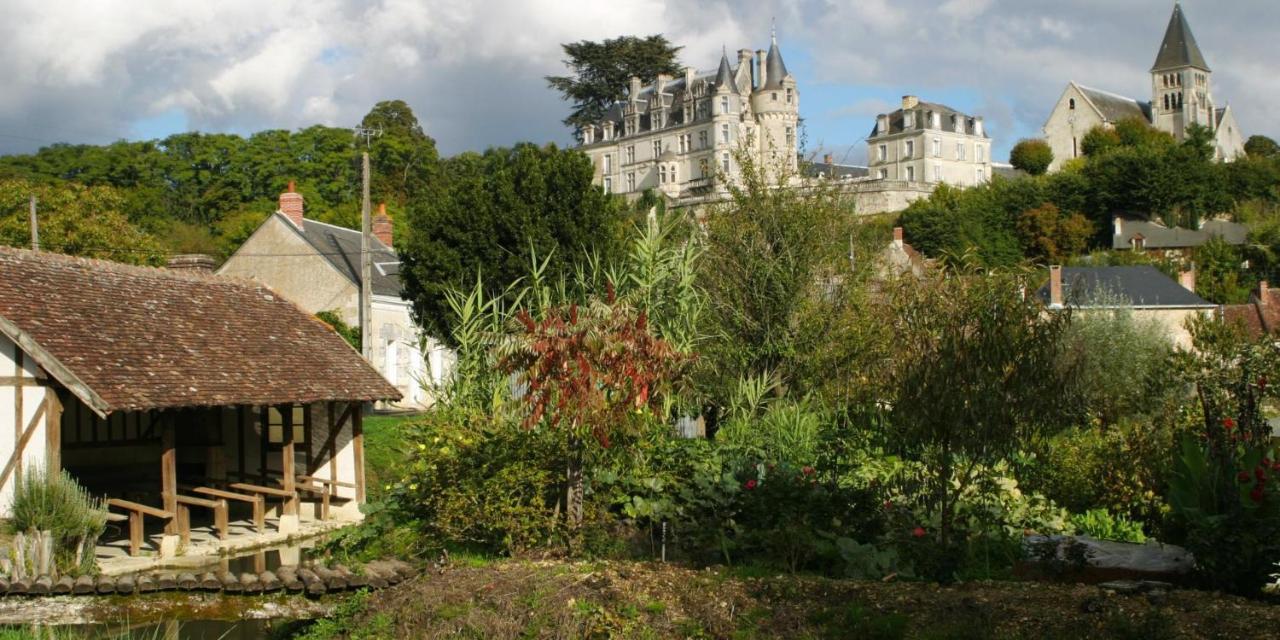 Gite Atypique Au Coeur Du Village - Beauval 5 Min Châteauvieux Exterior foto